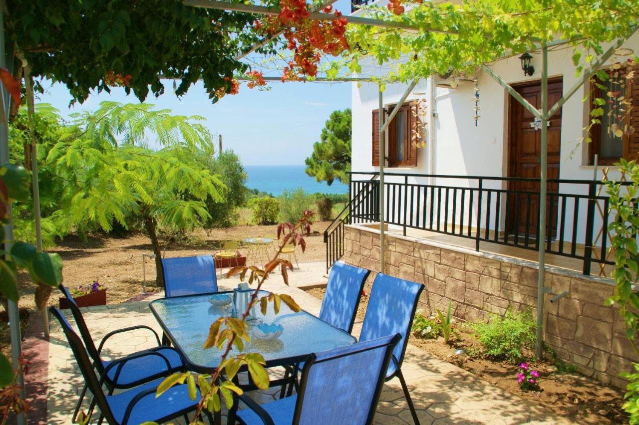 Platanos Apartment Nea Moudania Exterior photo