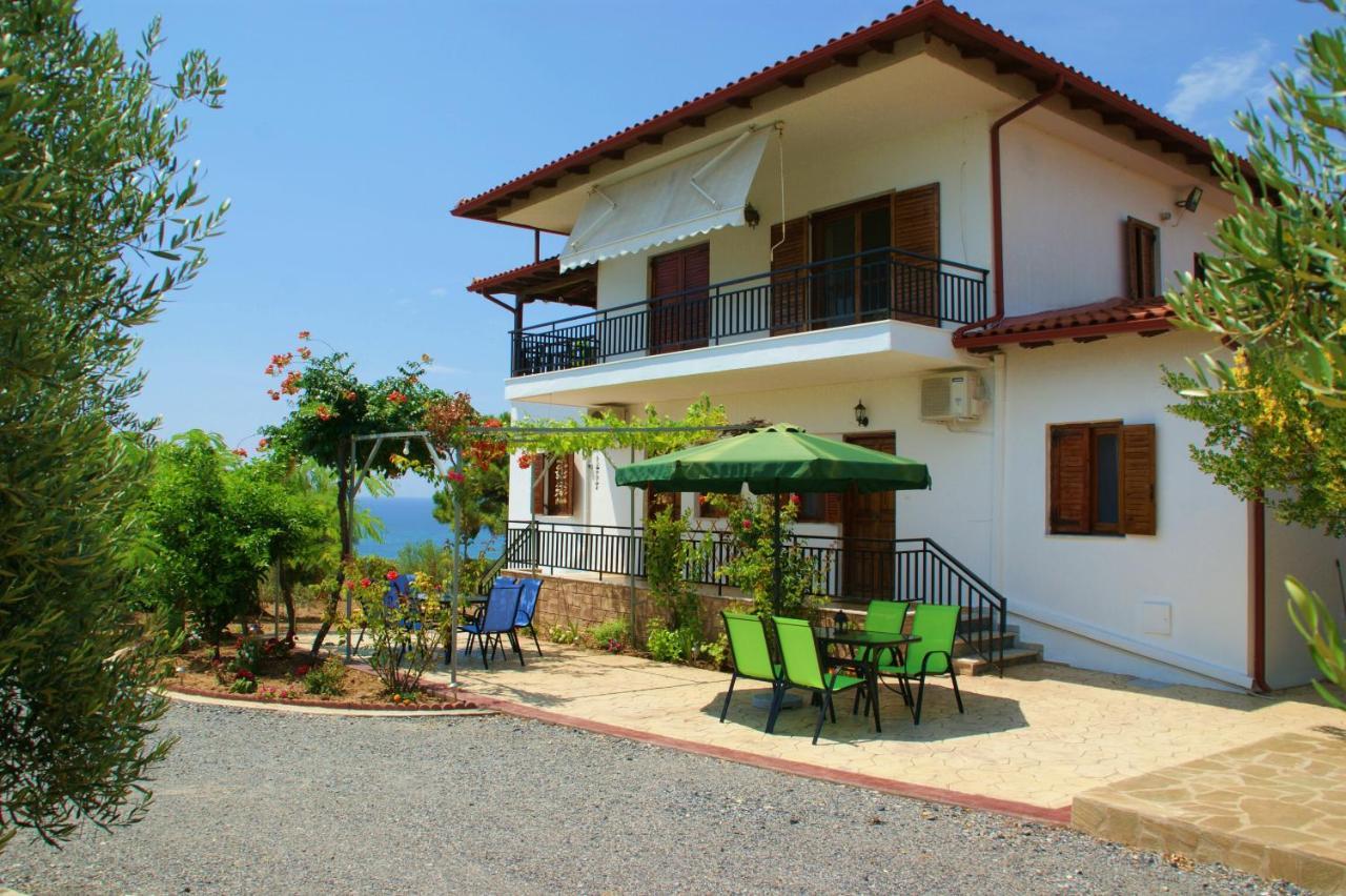 Platanos Apartment Nea Moudania Exterior photo